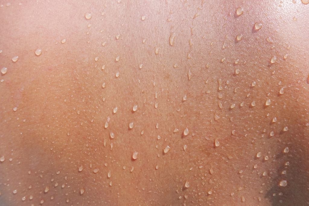 Ter kokusu nasıl önlenir, doğal deodorant önerileri, doğal deodorantlar etkili mi?