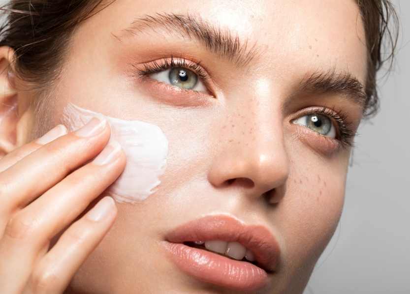 Soapy Co. Glam yüz nemlendiricilerini keşfet.